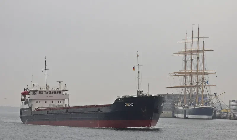 GRAND General Cargo IMO 8877253 photo 4