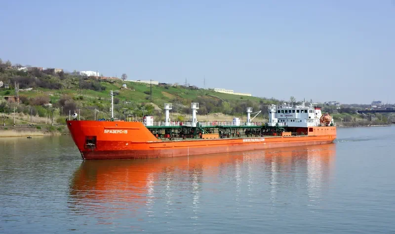 BROTHERS 15 Tanker IMO 8882545