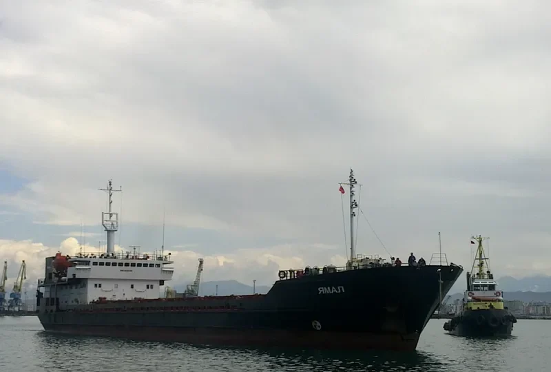 YAMAL General Cargo IMO 8887296 photo 5