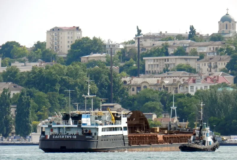 SLAVUTICH 18 General Cargo IMO 8887856 photo 2