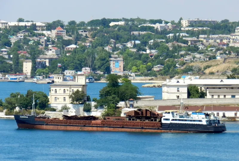 SLAVUTICH 18 General Cargo IMO 8887856 photo 5
