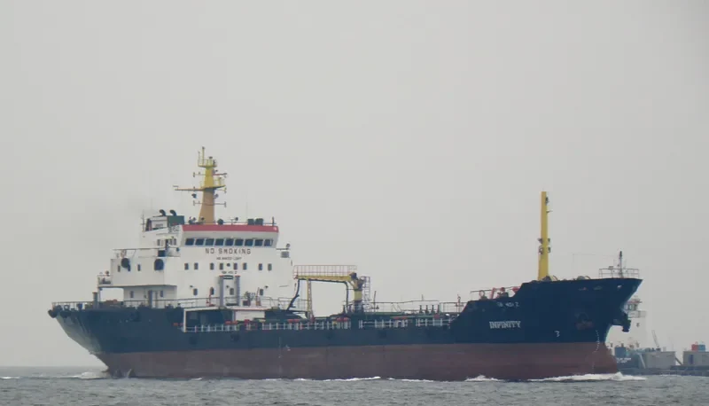 INFINITY Tanker IMO 8891235 photo 5