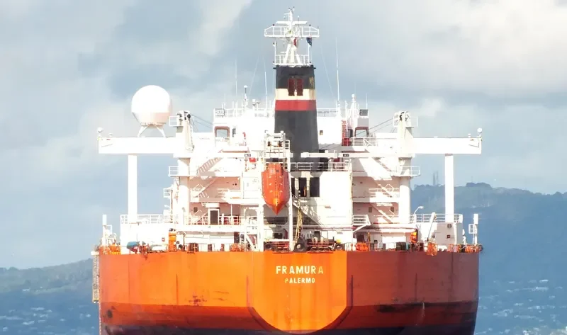 AMURA Tanker IMO 8900397 photo 4