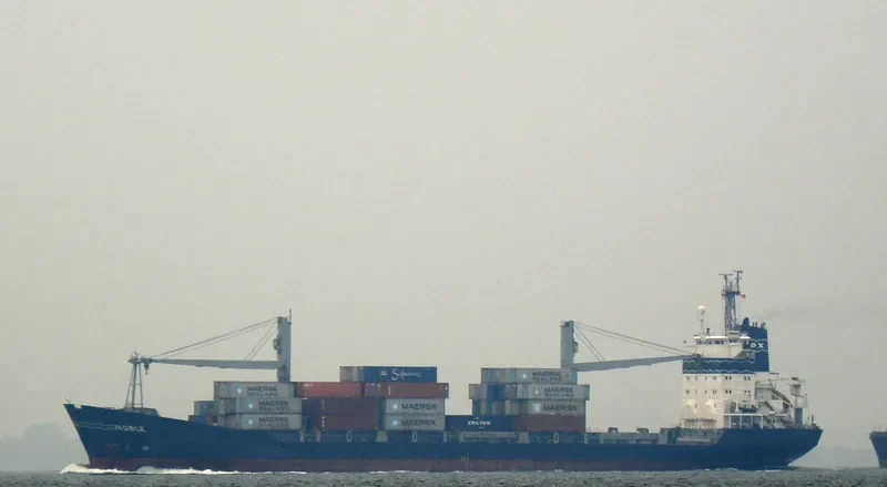 MCC LUZON Container Ship IMO 8900842 photo 5