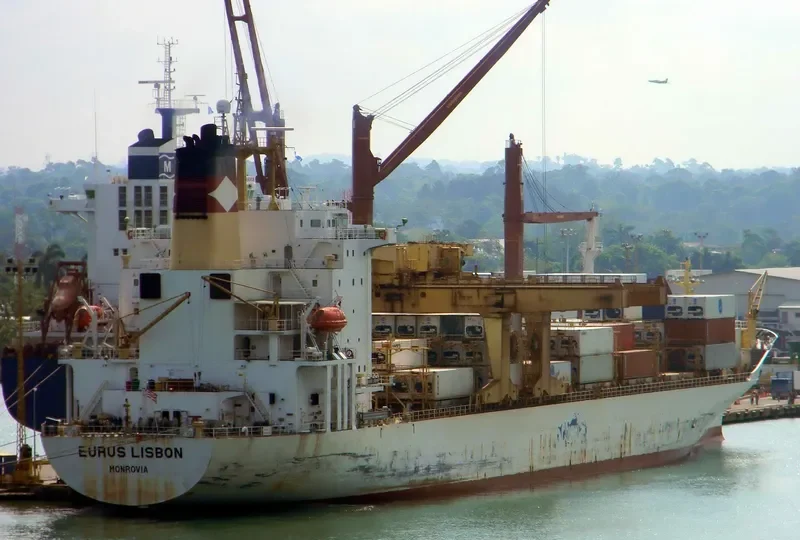 EURUS LISBON Container Ship IMO 8902400 photo 5