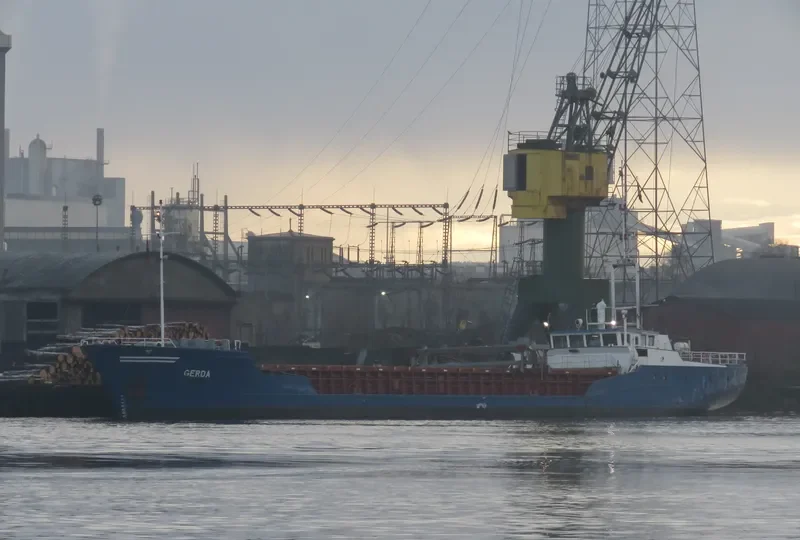 GERDA General Cargo IMO 8906212 photo 7