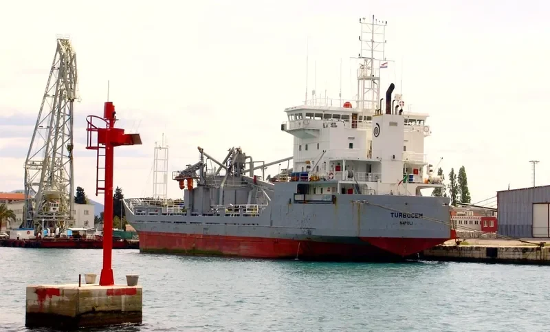 GRIT CEMENT General Cargo IMO 8906482 photo 5