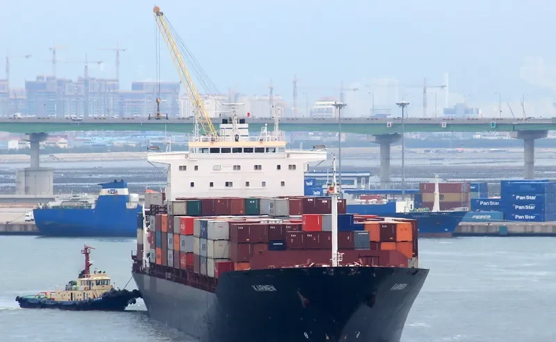 KARMEN Container Ship IMO 8906731 photo 7