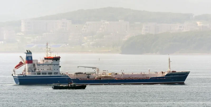 ZALIV NAKHODKA Tanker IMO 8906951 photo 6