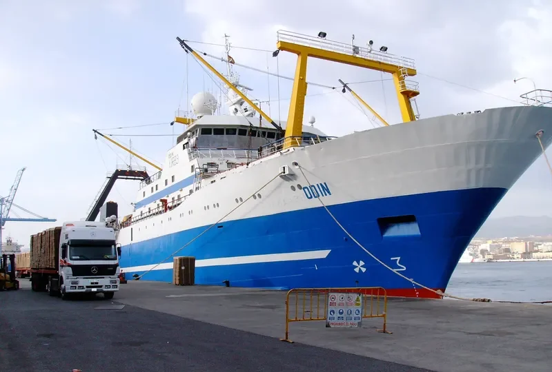 SOLIDARNOST General Cargo IMO 8907084 photo 8
