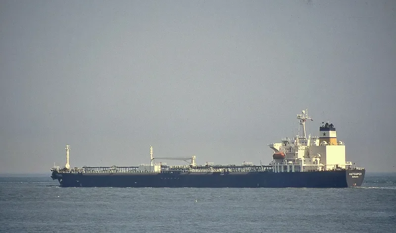 MENA Tanker IMO 8909472