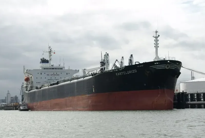 MENA Tanker IMO 8909472 photo 8