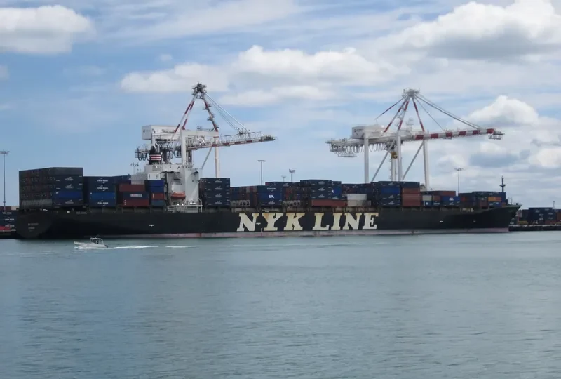 KATSURAGI Container Ship IMO 8910419 photo 5