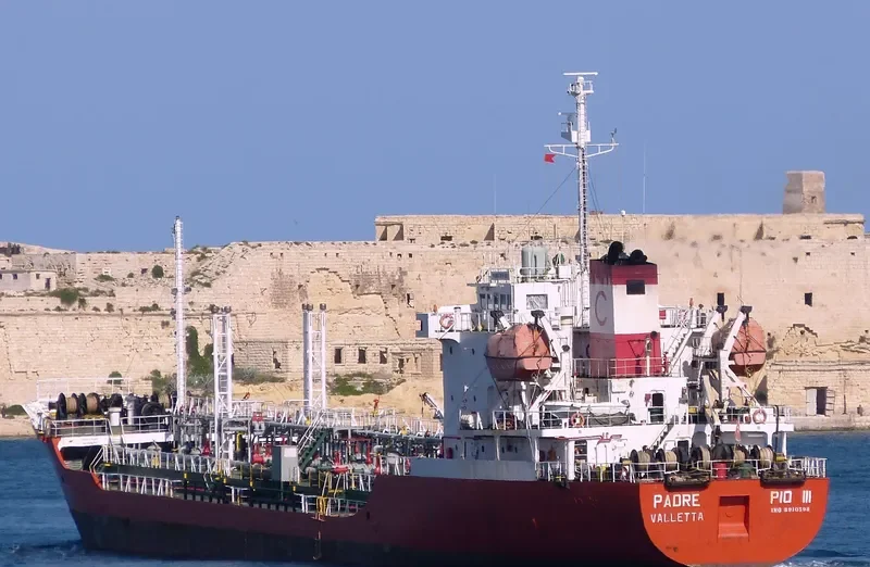ORYX TRADER Tanker IMO 8910598