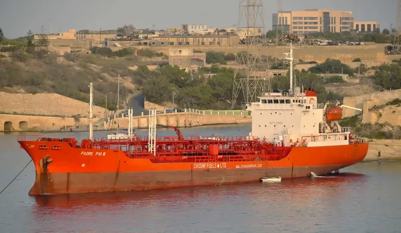 ORYX TRADER Tanker IMO 8910598 photo 3