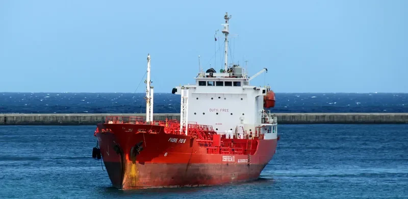 ORYX TRADER Tanker IMO 8910598 photo 8