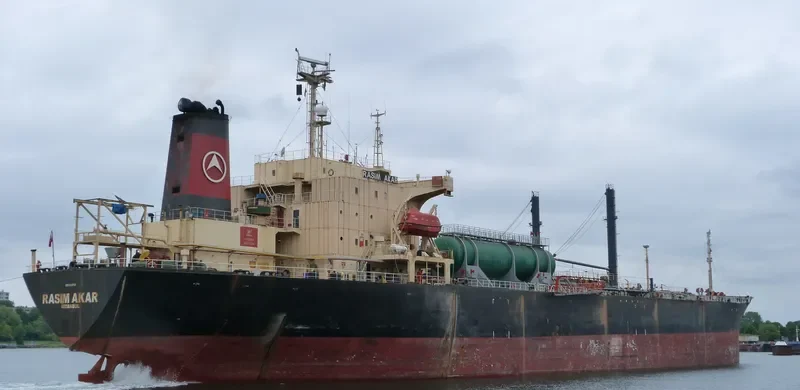 VICTORY Tanker IMO 8910706 photo 4