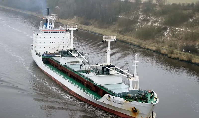 FRIO ATLANTIC General Cargo IMO 8911487 photo 10