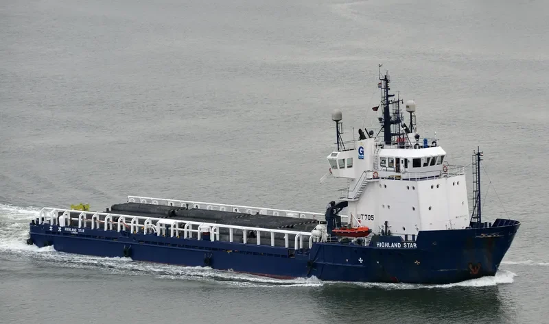 D STAR Offshore Vessel IMO 8912352 photo 3