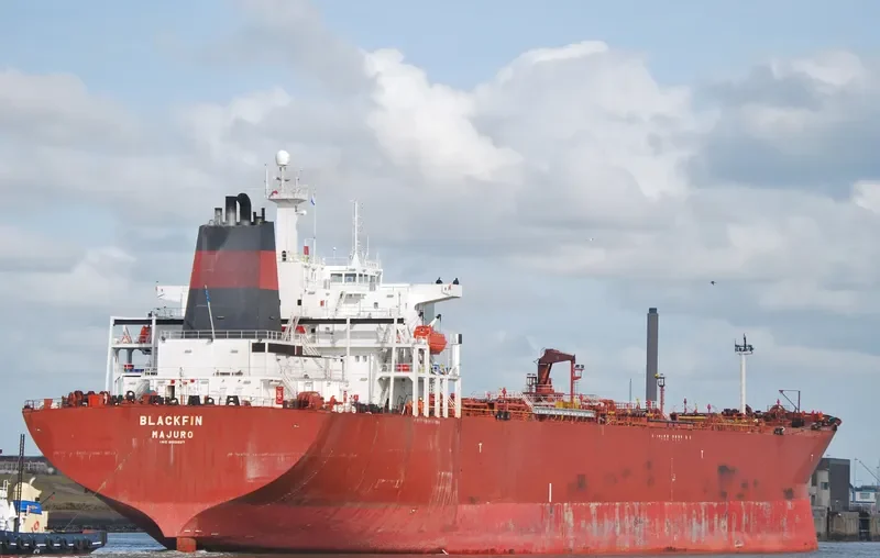BLACKFIN Tanker IMO 8913837