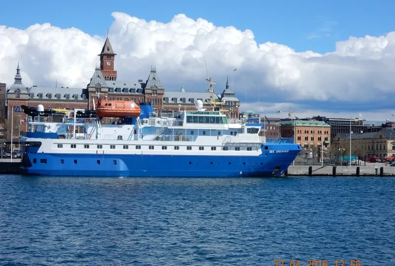 QUEST Passenger Ship IMO 8913904 photo 7