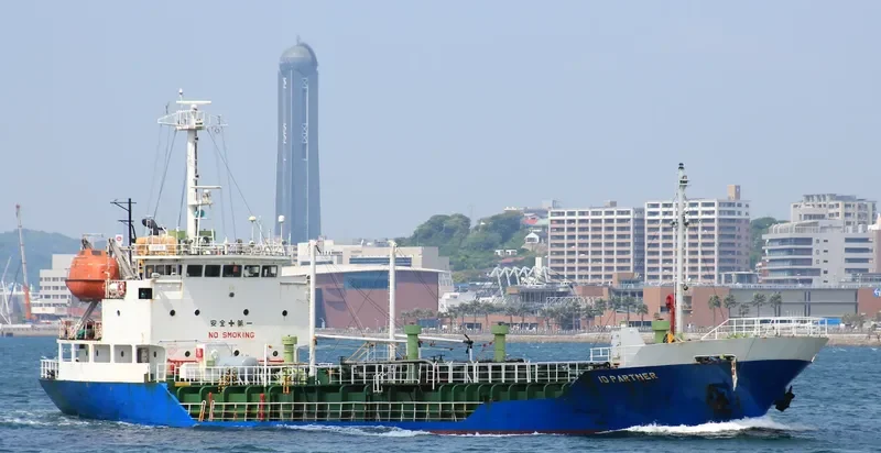 REEM 2 Tanker IMO 8915110 photo 4