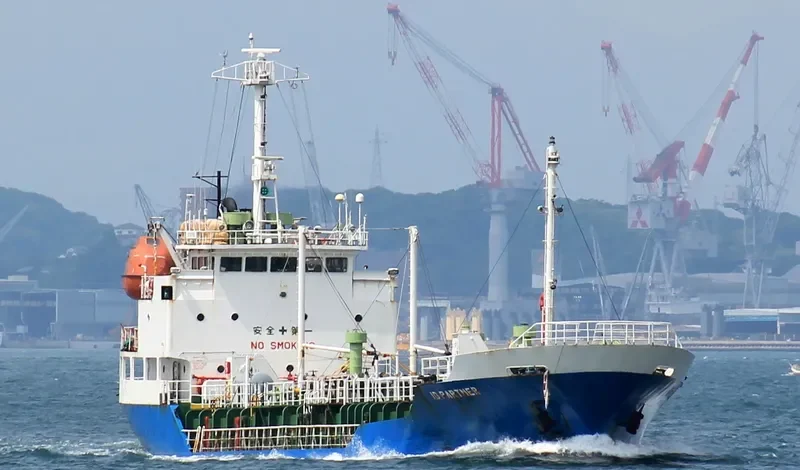 REEM 2 Tanker IMO 8915110 photo 5