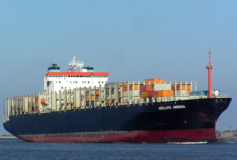 EKALI Container Ship IMO 8915677 photo 4