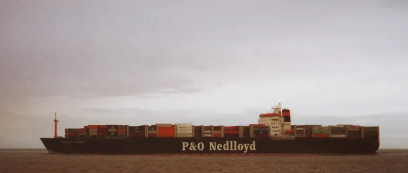 GATO Container Ship IMO 8915689 photo 2