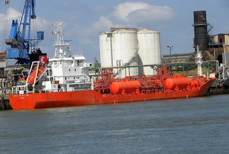GLORISILVER Tanker IMO 8916487 photo 9