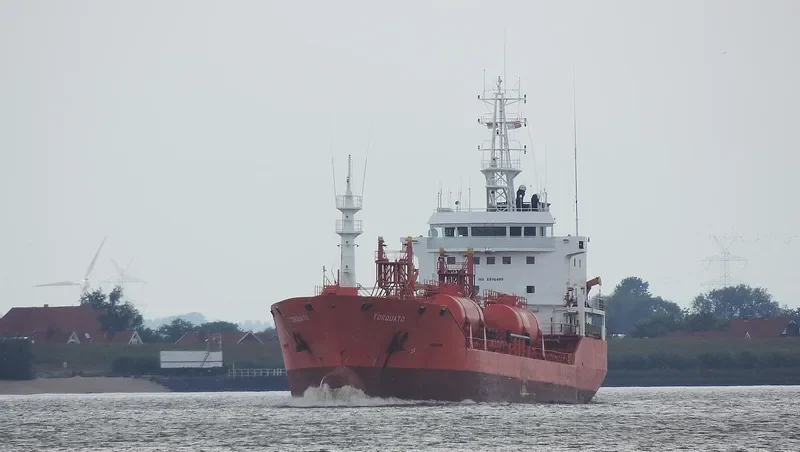 NARLICA Tanker IMO 8916499 photo 7