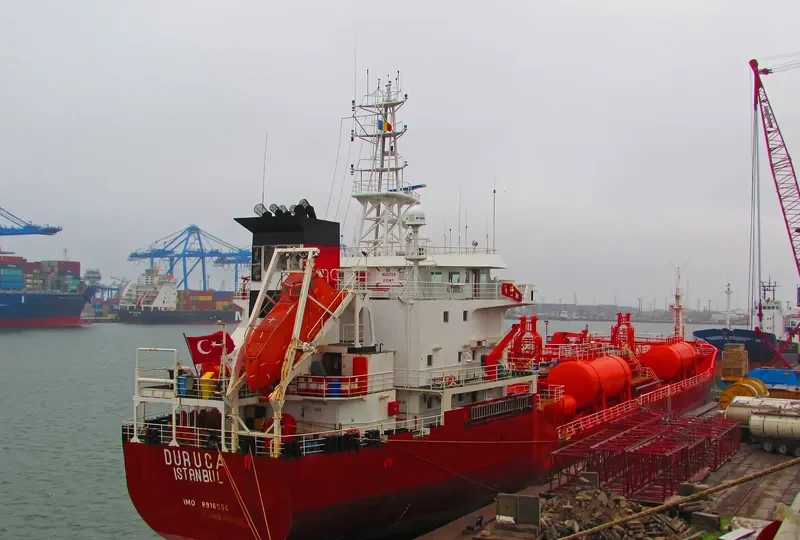 DURUCA Tanker IMO 8916504 photo 8