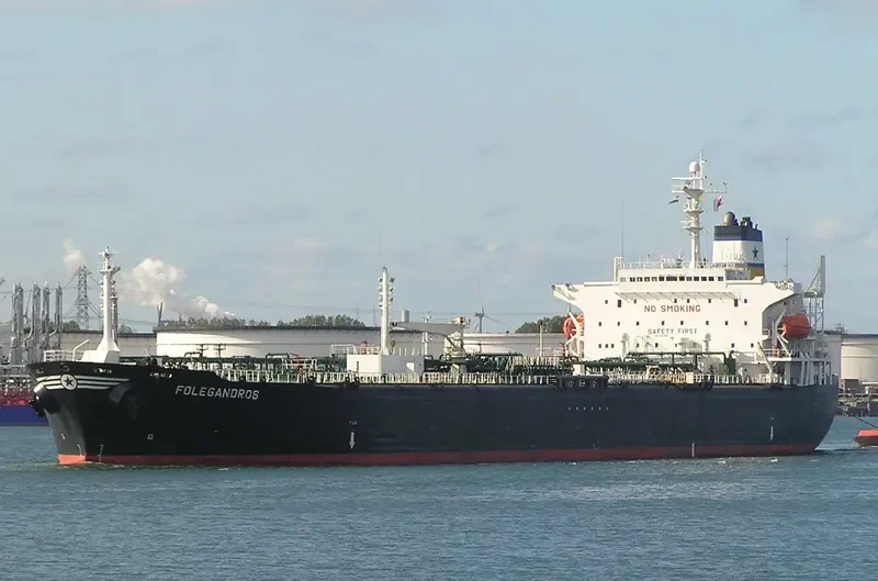 TABUK Tanker IMO 8917467 photo 3
