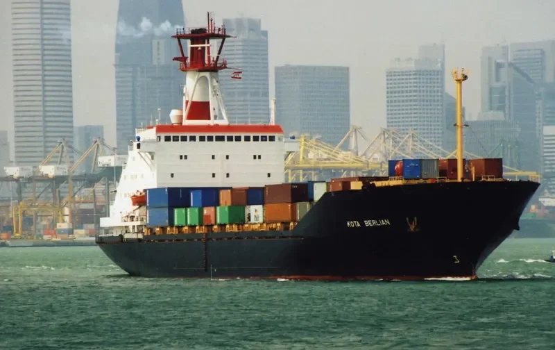 KOTA BERLIAN General Cargo IMO 8918083 photo 3