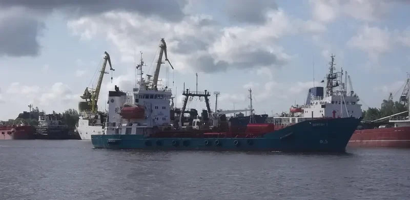 BERGEN T General Cargo IMO 8918540 photo 7