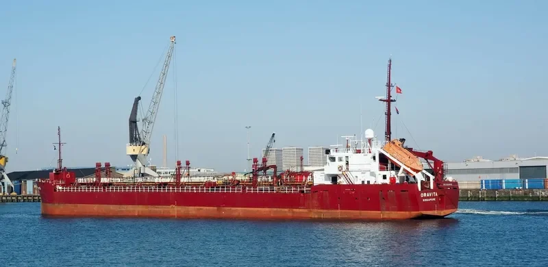 T.PRONCHISHCHEVA Tanker IMO 8918605 photo 2