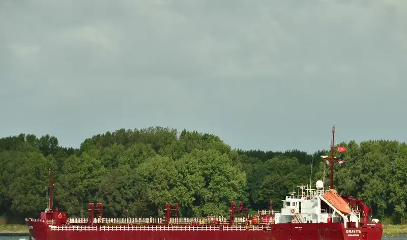 T.PRONCHISHCHEVA Tanker IMO 8918605 photo 4