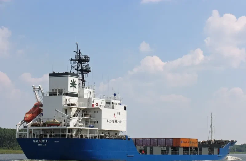 H.E.F.EXPRESS General Cargo IMO 8918796