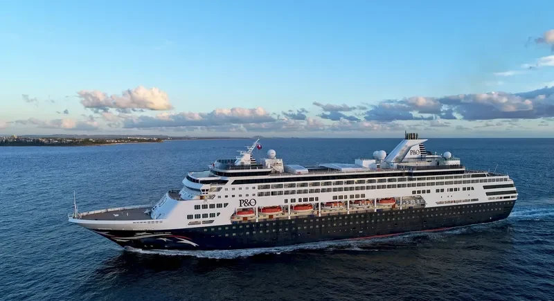 VASCO DA GAMA Passenger Ship IMO 8919245 photo 4