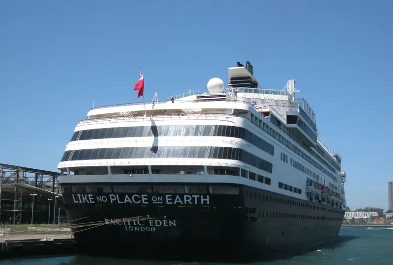 VASCO DA GAMA Passenger Ship IMO 8919245 photo 10