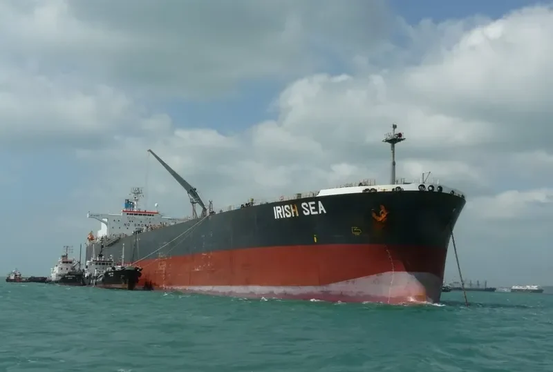 IRISH SEA Tanker IMO 8920191 photo 2
