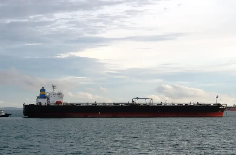 JAVA SEA Tanker IMO 8920218 photo 2