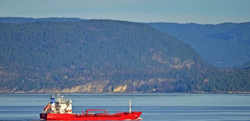 MELA ROSSA Tanker IMO 8920282 photo 3