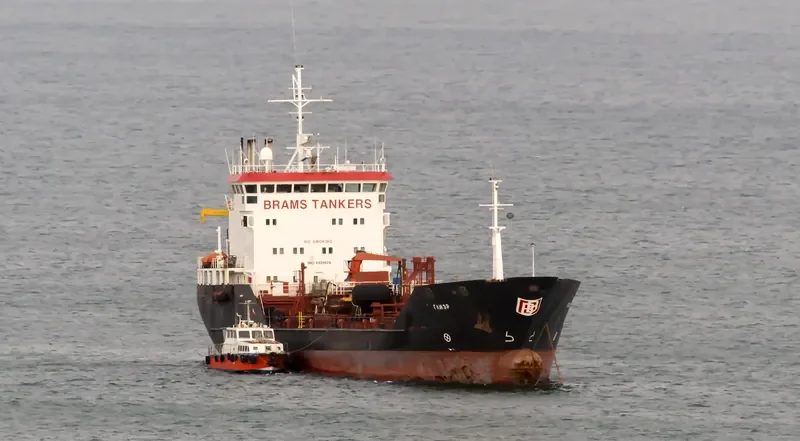 GLIER Tanker IMO 8920529 photo 3