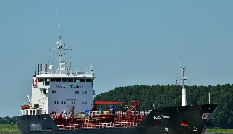 GLIER Tanker IMO 8920529 photo 8