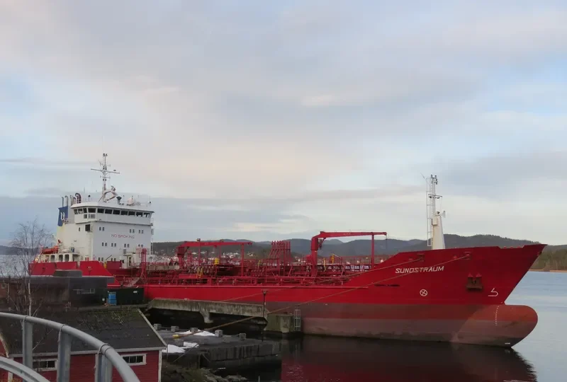 KEY SUND Tanker IMO 8920567 photo 5