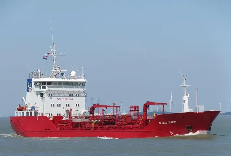 KEY SUND Tanker IMO 8920567 photo 9