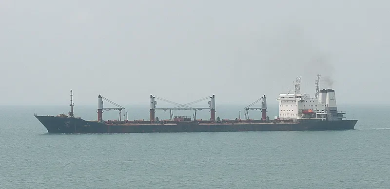 LINDOS Bulk Carrier IMO 8922383 photo 2