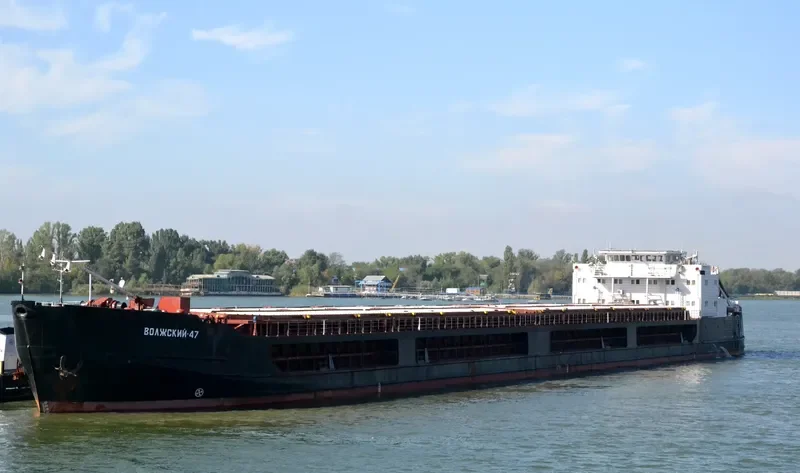 VOLZHSKIY 47 General Cargo IMO 8933564 photo 3