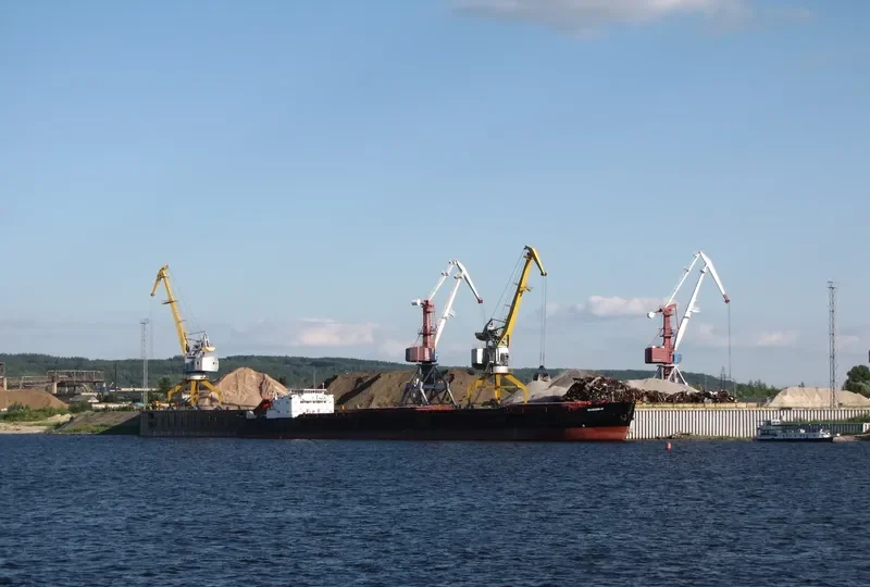 VOLZHSKIY 47 General Cargo IMO 8933564 photo 4
